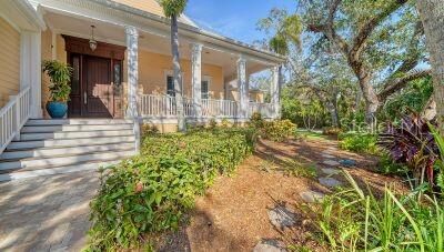 Property Photo:  5309 Hidden Harbor Road  FL 34242