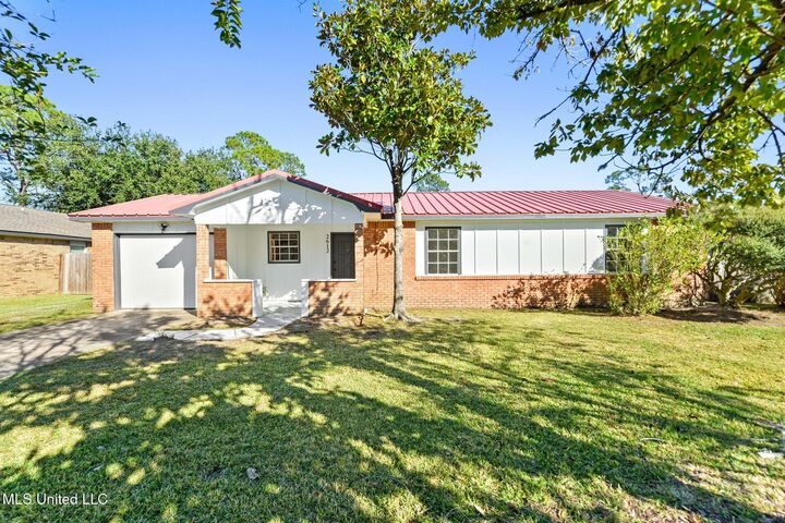 2612 San Lorenzo Street  Gautier MS 39553 photo