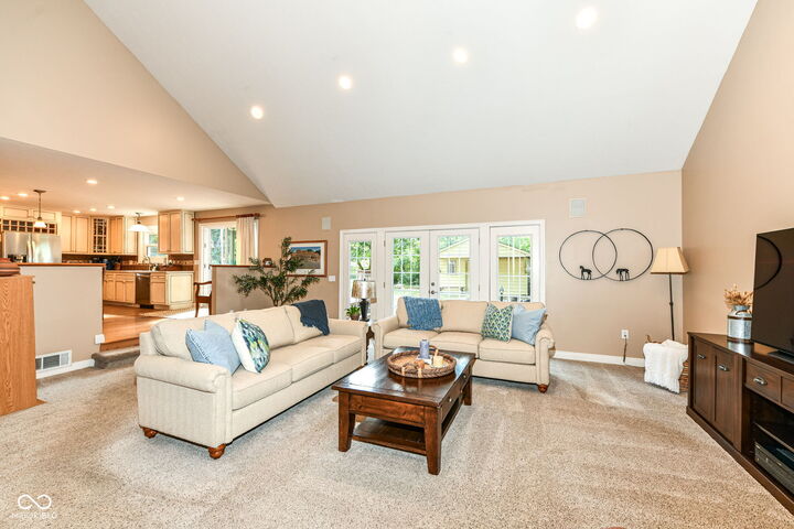 Property Photo: 7620 Dean Road IN 46240