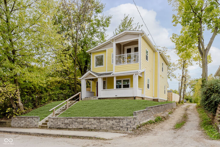 Property Photo: 917 Iowa Street IN 46203