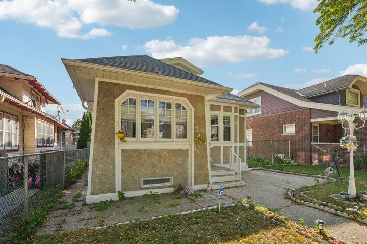 Property Photo: 1226 S 28th St WI 53215