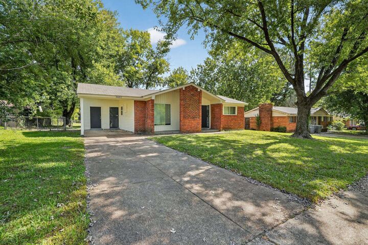 Property Photo:  3852 Edenburg Dr  TN 38127