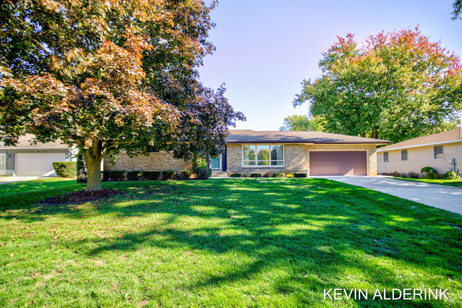 Property Photo:  263 S Jefferson Street  MI 49464 