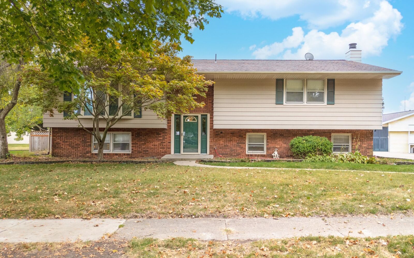 Property Photo:  1909 Marzel Drive  IL 61701