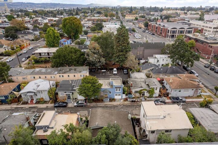 Property Photo:  1611 Lea Ct  CA 94501