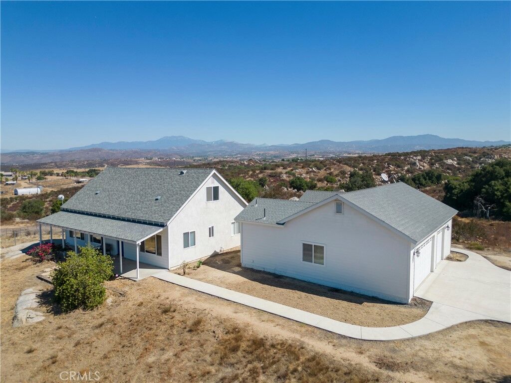 Property Photo: 39330 Gray Squirrel CA 92592