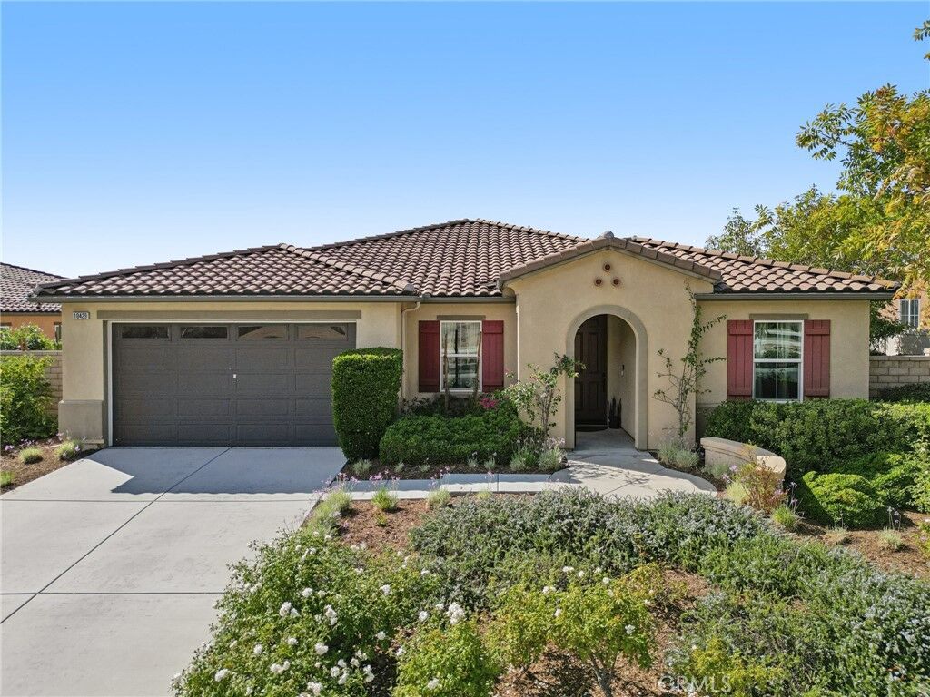 Property Photo:  10429 Cloud Haven  CA 92557 