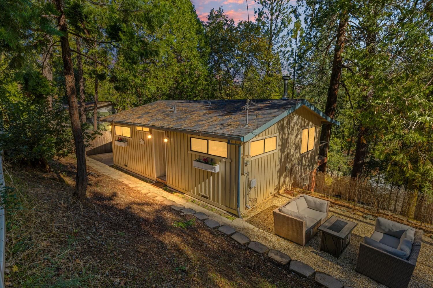 Property Photo: 3220 Naomi Way CA 95667