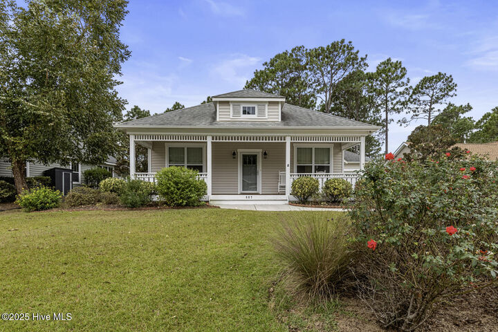 Property Photo:  807 Wildflower Drive  NC 28445