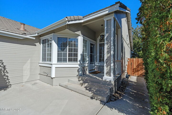Property Photo: 949 Wheatland Court NV 89511