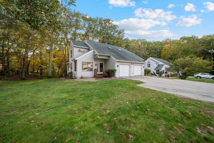 5 Balsam Court  Atkinson NH 03811 photo