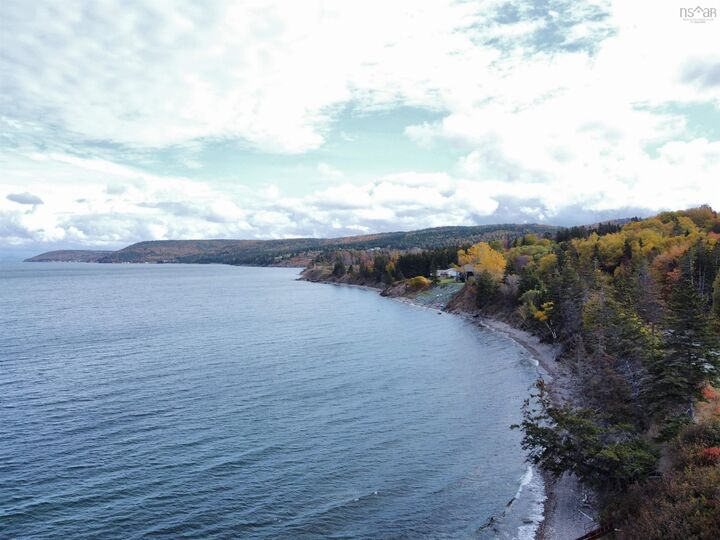 Property Photo: 366 Lakeshore Drive NS B0E 3B0