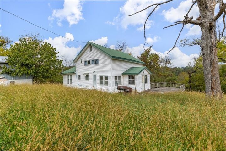 Property Photo:  469 Madison 8400  AR 72740