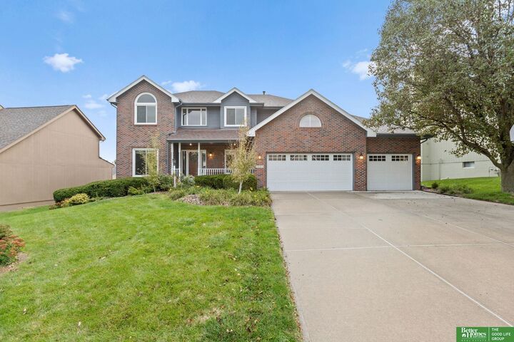 Property Photo: 5003 N 139 Street NE 68164