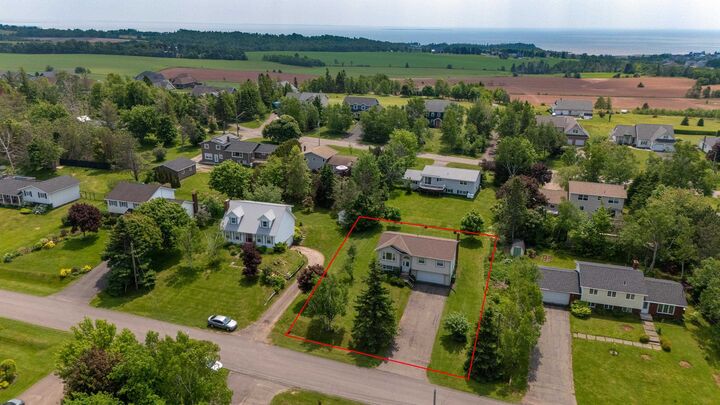 Photo de la propriété: 10 St Catherines Avenue PE C1B 1A5