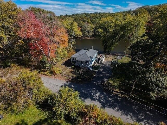 Property Photo:  14 Elsie Ave  MA 01821 