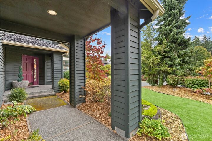 Property Photo:  2111  163rd Street SE  WA 98012 