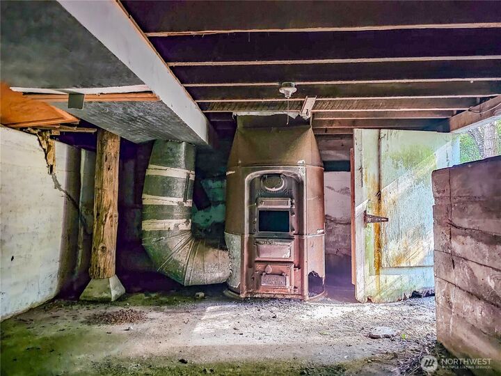 Property Photo:  4200  Sharpe Lane  WA 98221