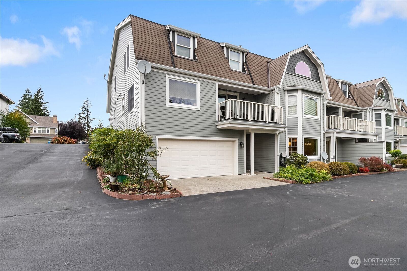 Property Photo: 1178 E Grover Street 101 WA 98264