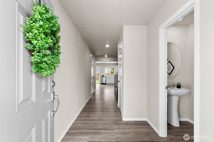 Property Photo:  1718  Fern Street SW  WA 98502 