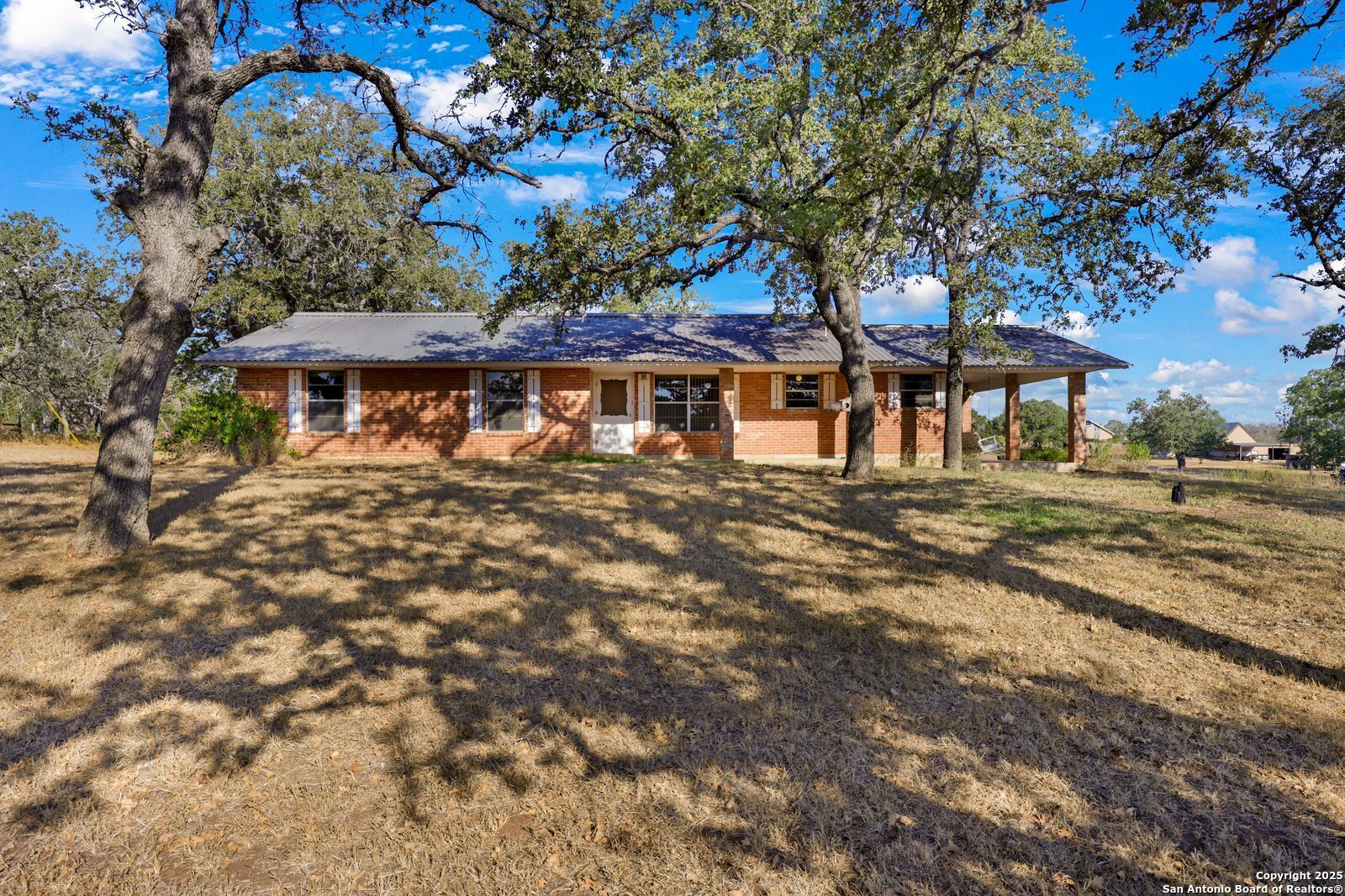 Property Photo:  25 County Road 427  TX 78160 