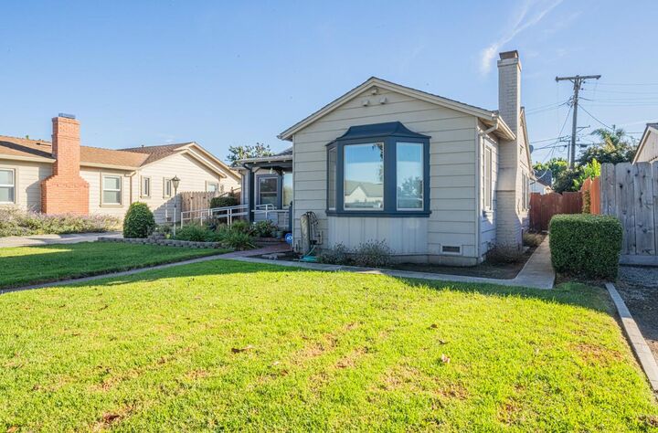 Property Photo: 330 Hawthorne Street CA 93901