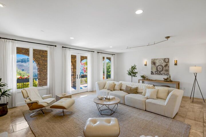 Property Photo:  409 Mirador Court  CA 93940 
