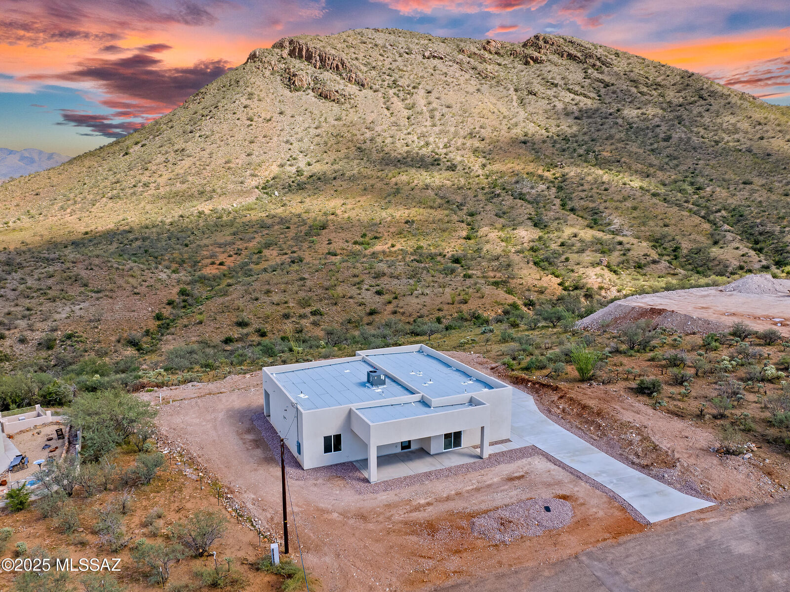 Property Photo: 1827 Circulo Tortuga AZ 85648