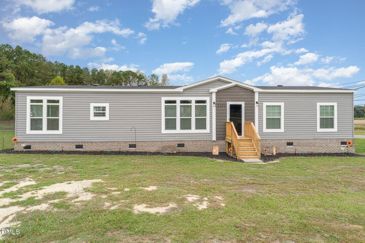 Property Photo:  5204 Carr Road  NC 27893 