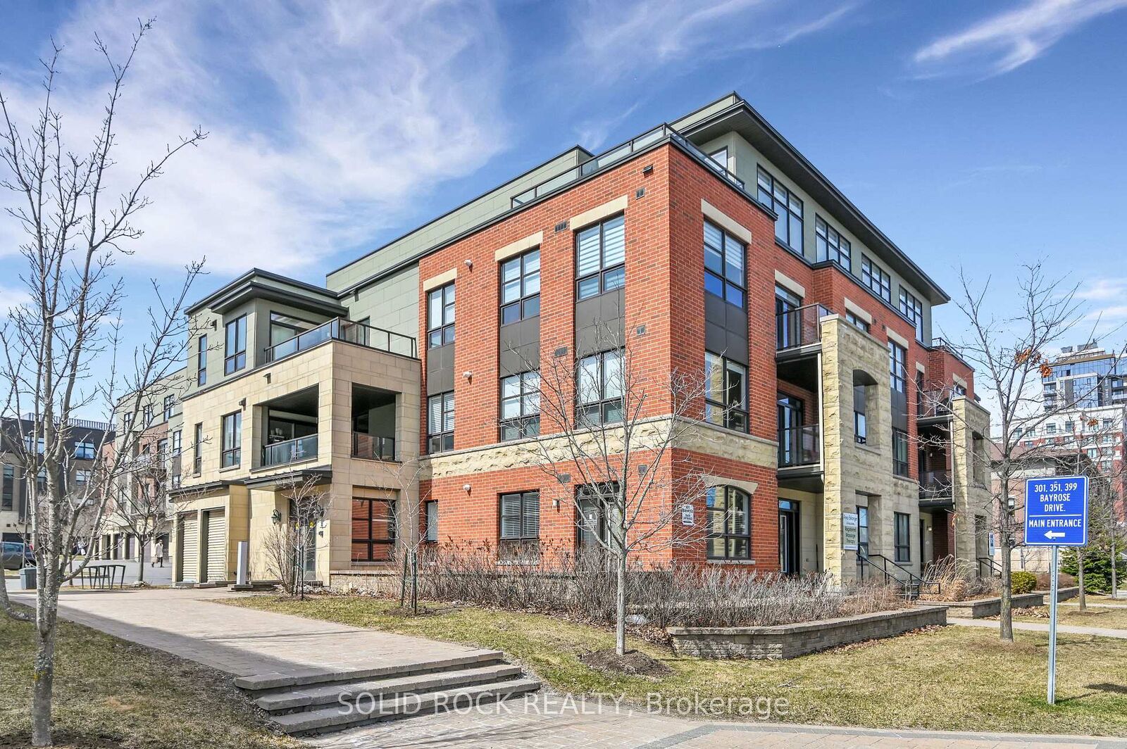 Photo de la propriété: 301 Bayrose Drive 302 ON K2J 5W3