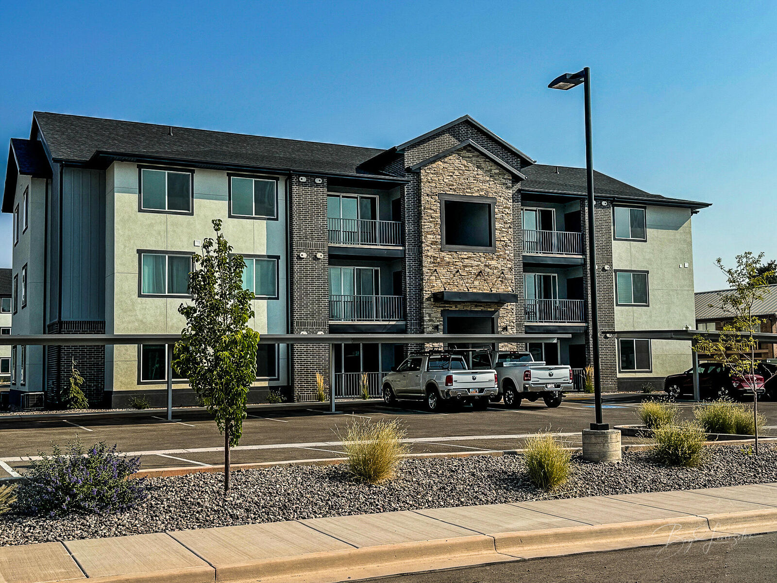 Property Photo: 553 S 100 W #203 UT 84701