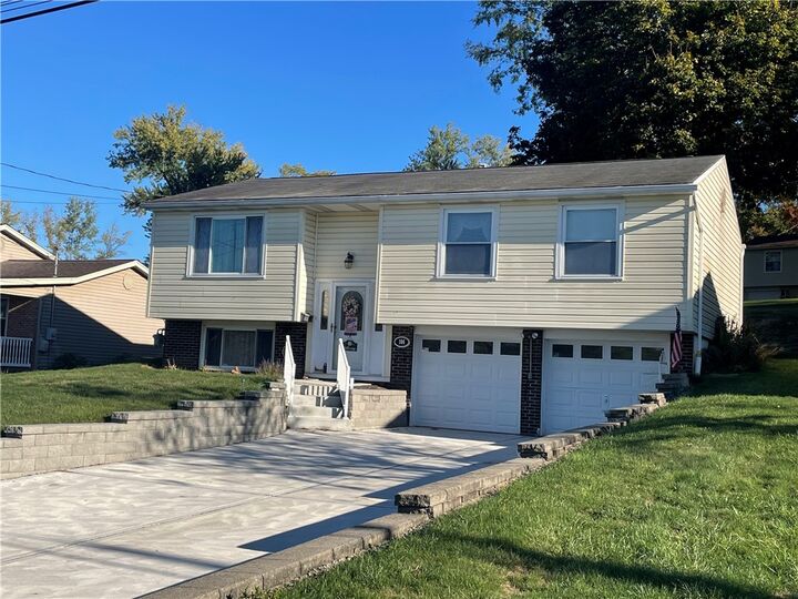 Property Photo: 106 Jade Dr. PA 15071