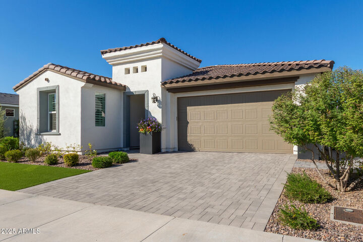 Property Photo: 17400 W Auburn Street AZ 85388