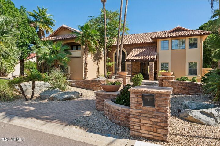 Property Photo: 11621 S Blackfoot Drive AZ 85044