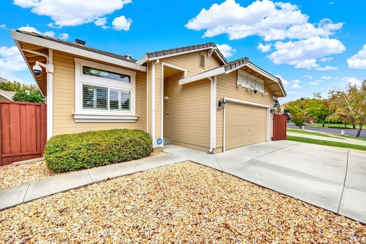 Property Photo: 2775 Parkview Terrace CA 94534