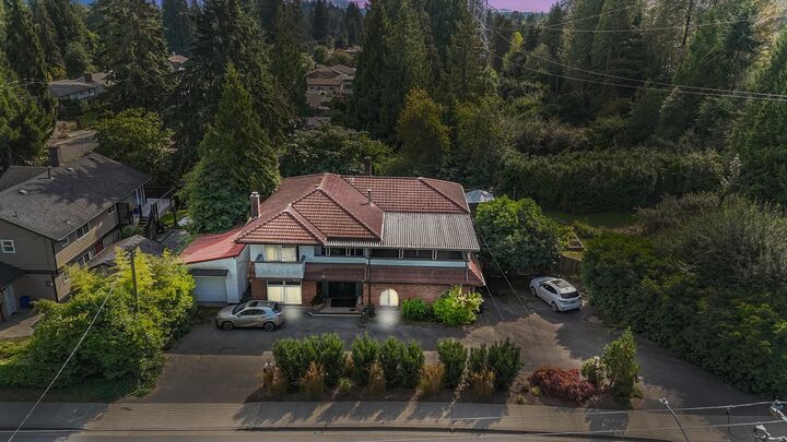 815 E 29th Street  North Vancouver BC V7K 1B6 photo