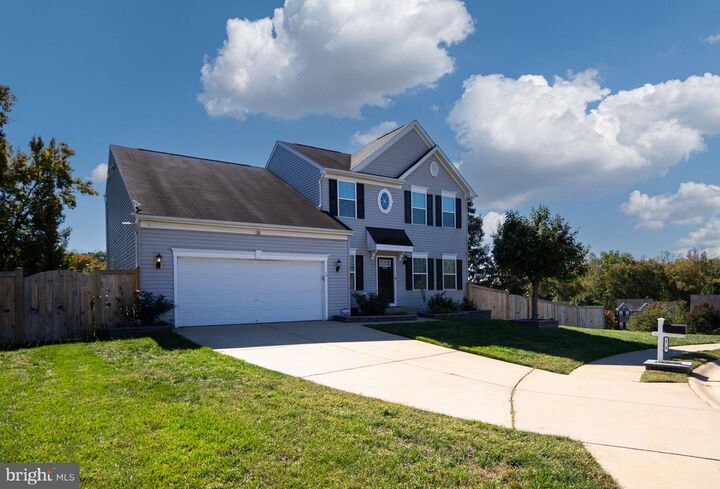 Property Photo: 15 Warbler Court VA 22554