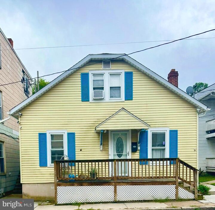 19 Fulton Street  Hanover PA 17331 photo