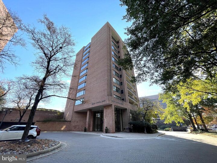 1805 Crystal Drive 1103S  Arlington VA 22202 photo