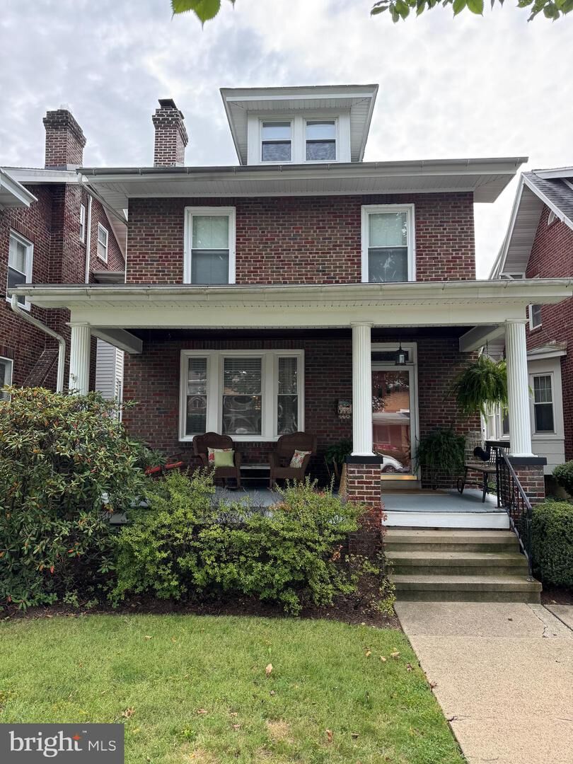 Property Photo: 136 E Elm Street PA 19607