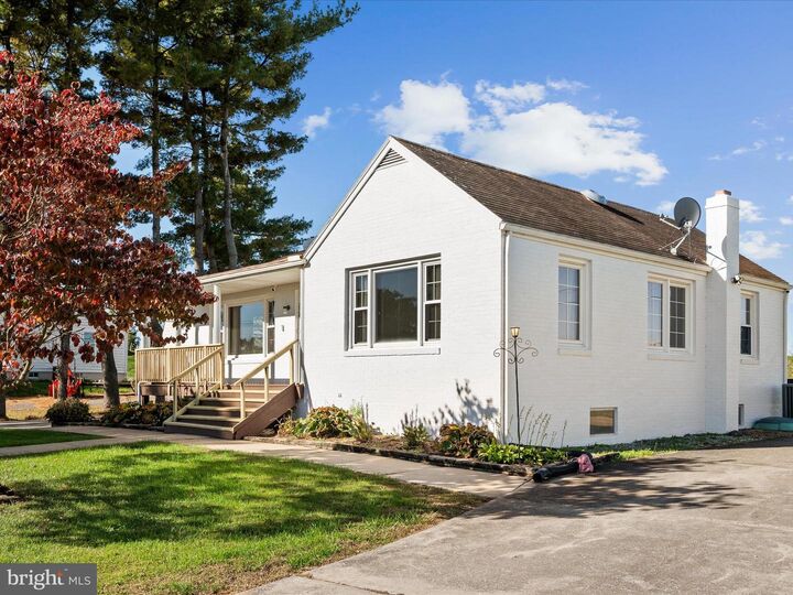 Property Photo: 272 Jefferson Terrace Road WV 25414