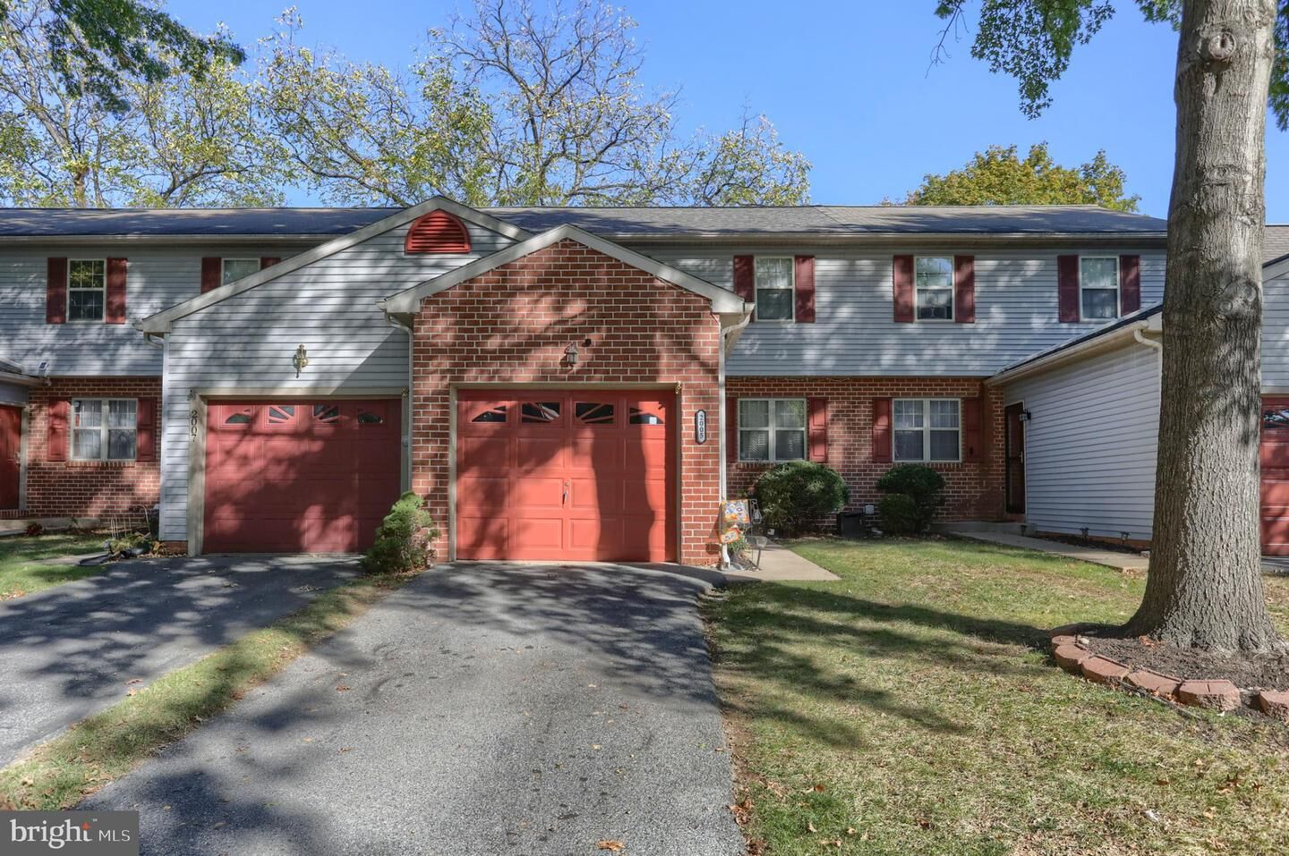 Property Photo:  2005 Acorn Drive  PA 17042 