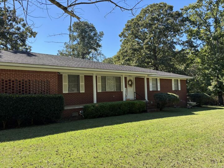 1045 Woodlawn  Camden AR 71701-6424 photo