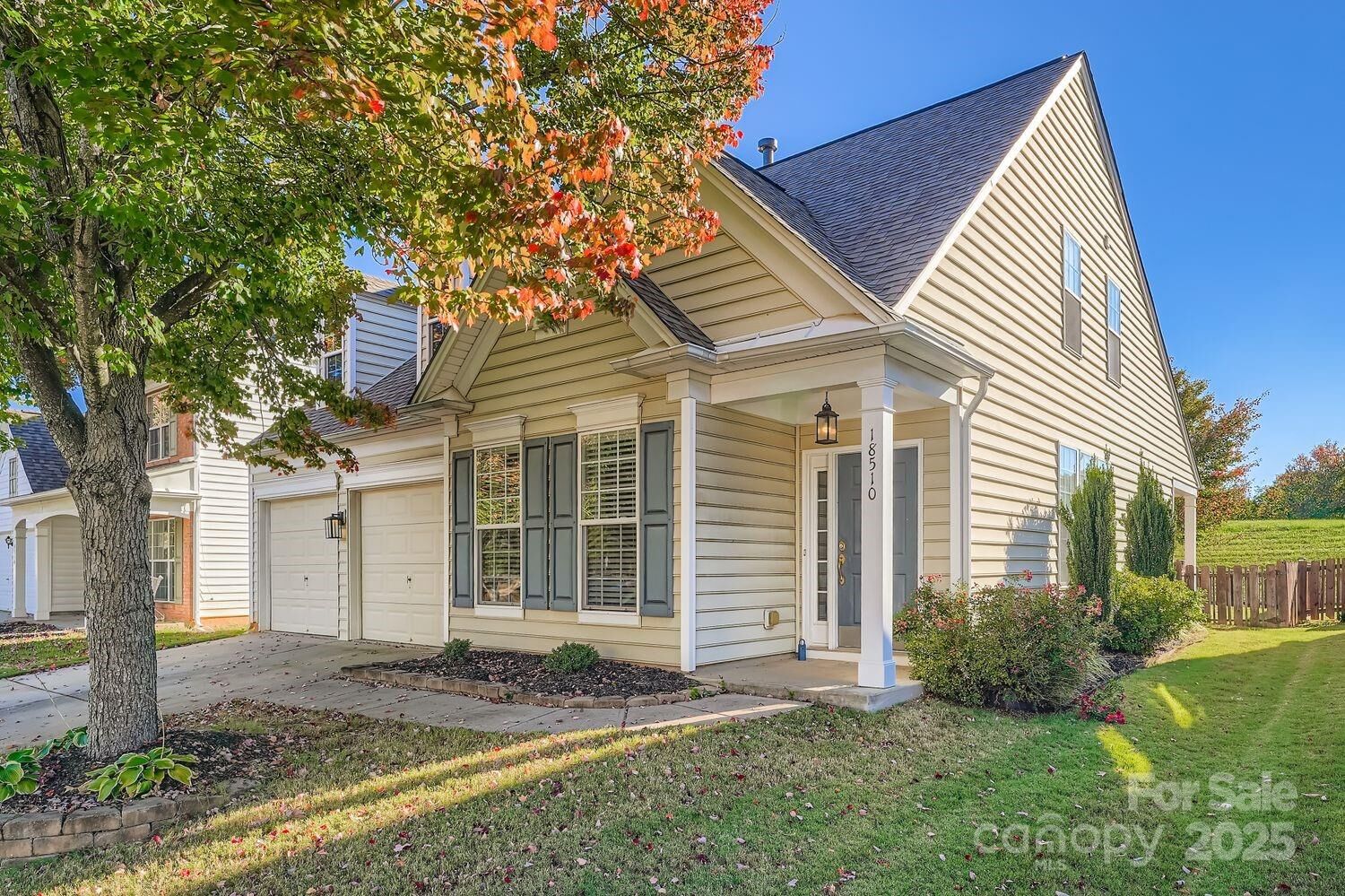 Property Photo:  18510 Victoria Bay Drive  NC 28031