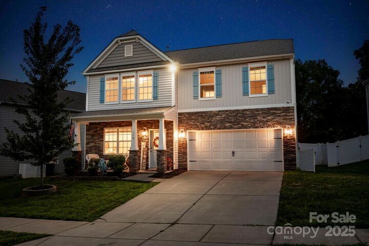 Property Photo:  116 Kingsway Drive  NC 28115