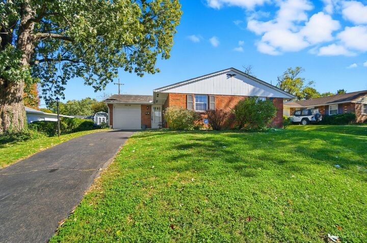 Property Photo: 3370 River Hills Drive OH 45244