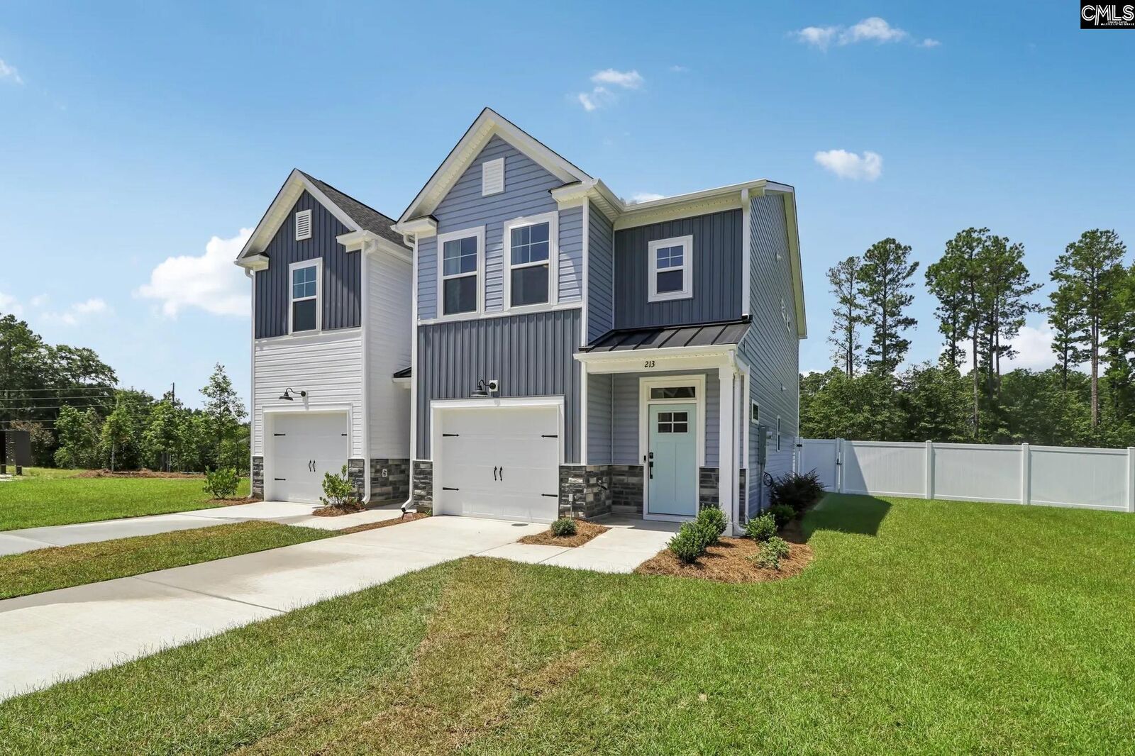 Property Photo: 2009 Armada SC 29229