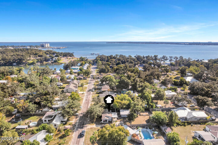 Property Photo: 1615 Molitor Avenue FL 32401