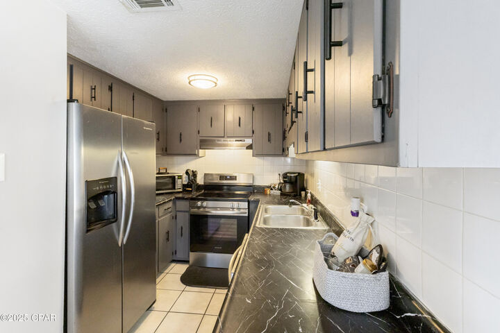 Property Photo:  6209 Pridgen Street  FL 32404