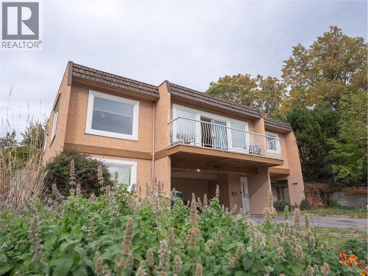 Property Photo: 190 Dafoe Place BC V2A 7E6